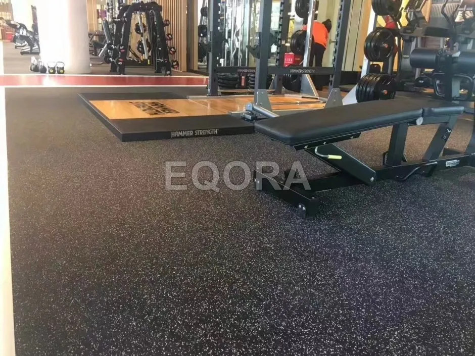 Резиновые рулонные покрытия для спортивных залов из крошки в Купино