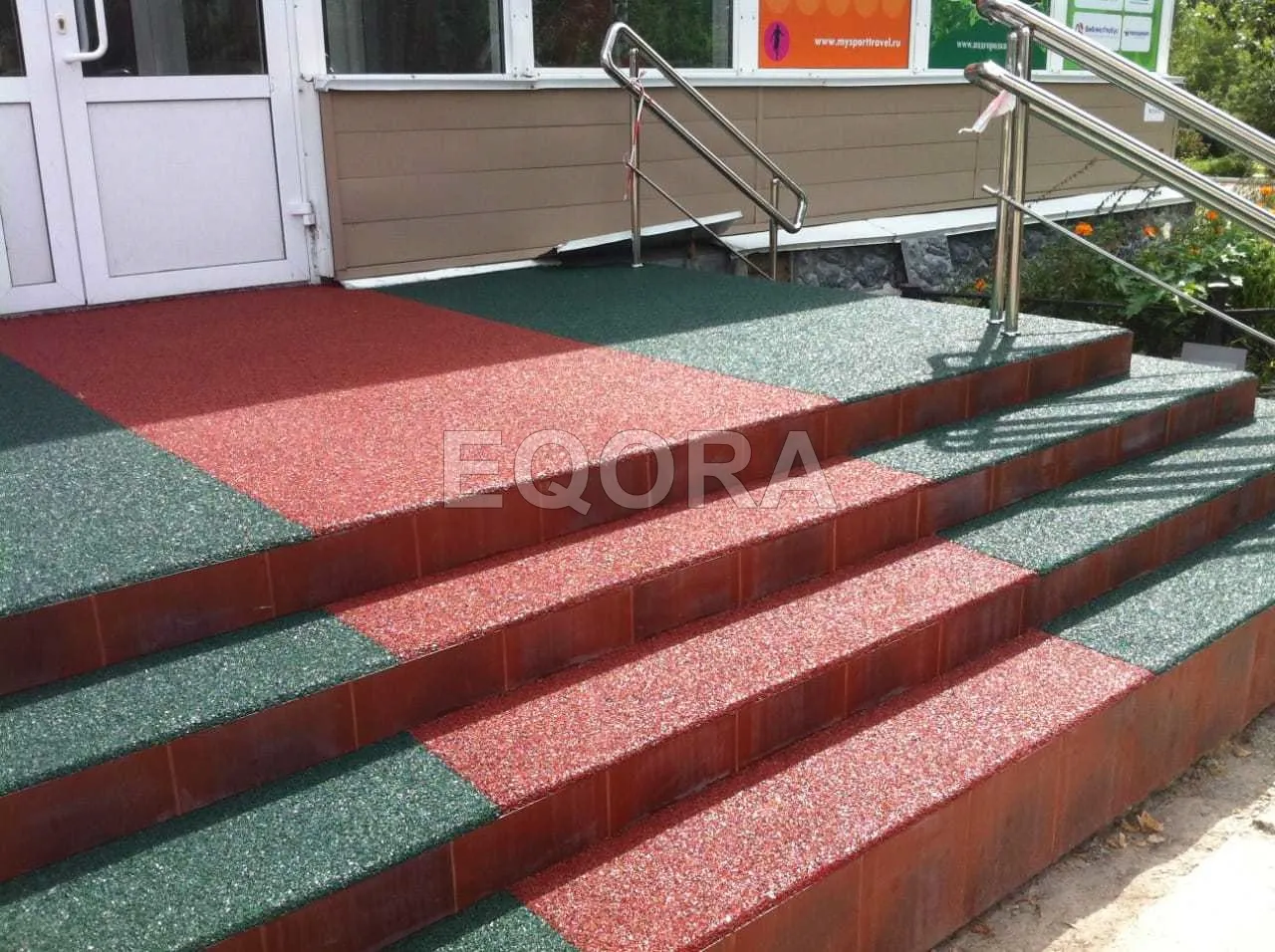 Резиновое покрытие на травмоопасные участки из резиновой крошки в Купино